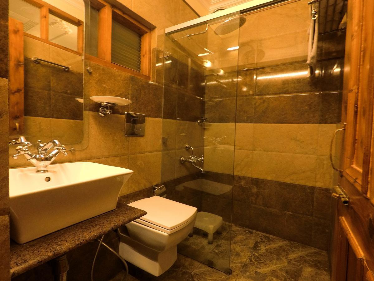 Hotel Bridge View Regency Shimla Exterior foto